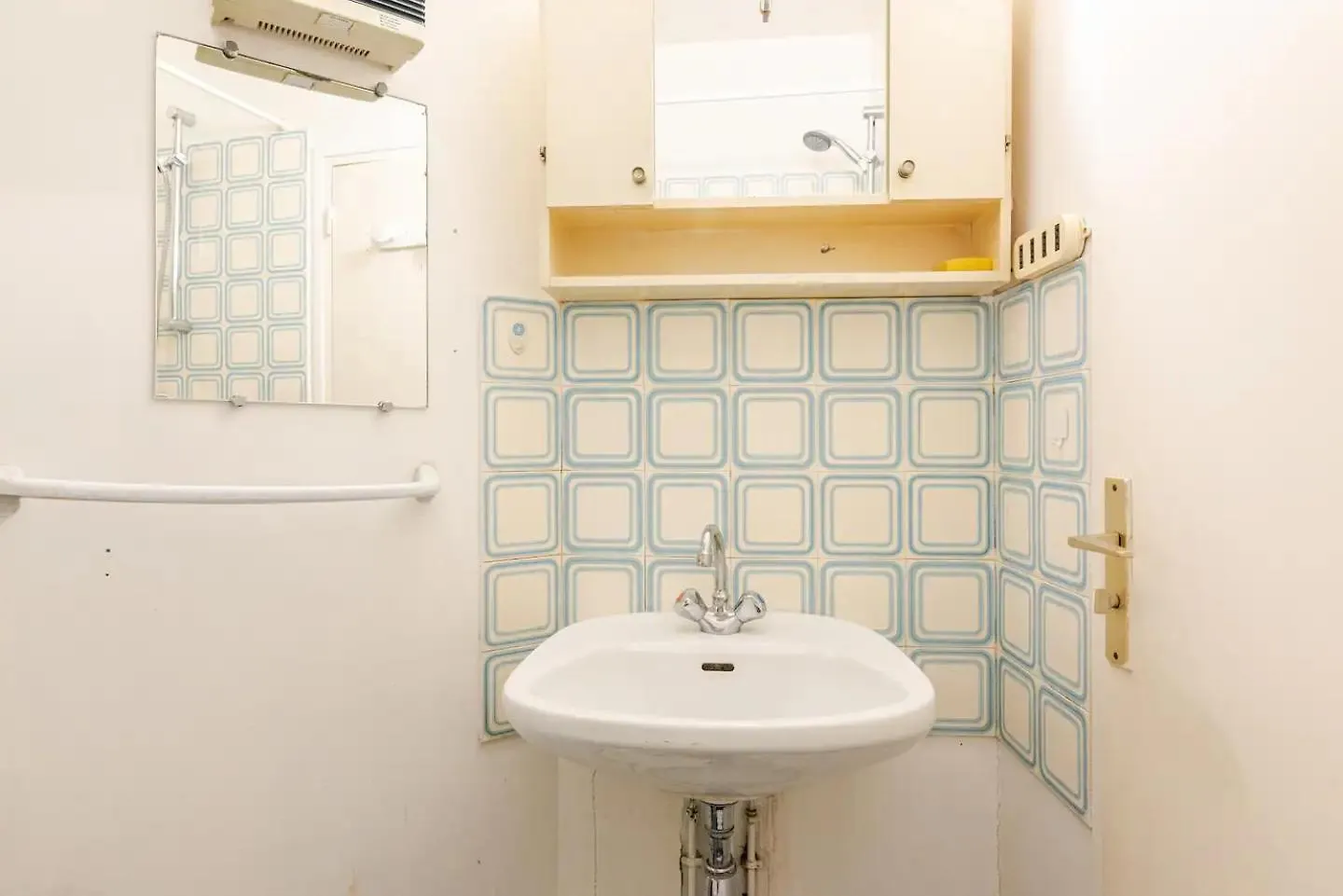 4 Personnes Au Centre - Chatelet Apartman *